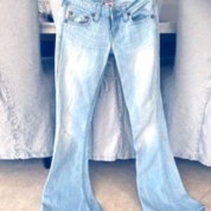 TRUE RELIGION JEANS